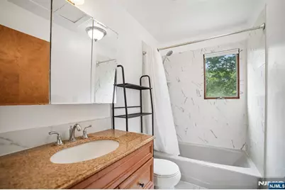 1221 15th Street, Fort Lee, NJ 07024 - Photo 5
