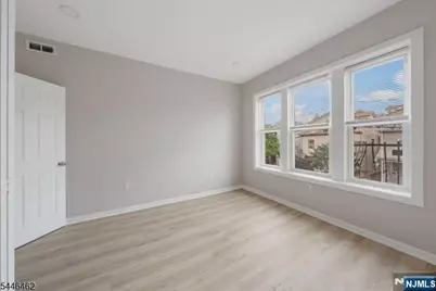 59 Henry Street B3 #B3, Passaic, NJ 07055 - Photo 5