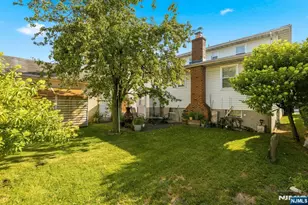 92 Phillips Ave, South Hackensack Township, NJ 07606 - Photo 35