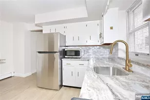 40 Ave C 1, Lodi, NJ 07644 - Photo 7