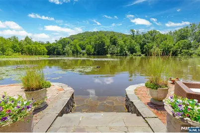 47 Lakeview Terrace, Oakland, NJ 07436 - Photo 19