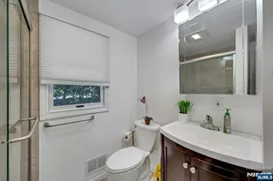 32-15 Southern Dr, Fair Lawn, NJ 07410 - Photo 17