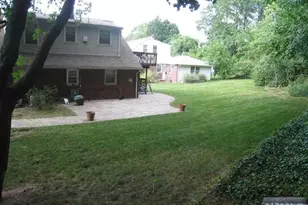 128 Joanne Terrace, Garfield, NJ 07026 - Photo 5
