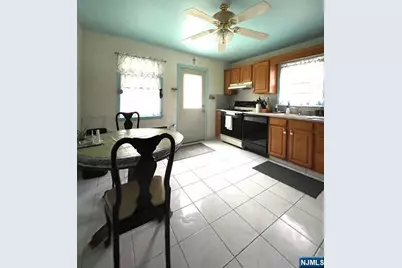 128 Joanne Terrace, Garfield, NJ 07026 - Photo 9