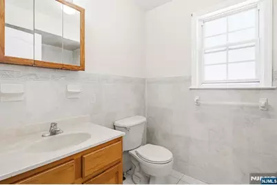 17 Chester Avenue, Newark, NJ 07104 - Photo 19