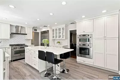 700 Oak Lane, Franklin Lakes, NJ 07417 - Photo 7