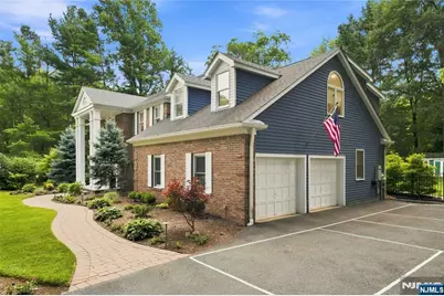 700 Oak Lane, Franklin Lakes, NJ 07417 - Photo 47