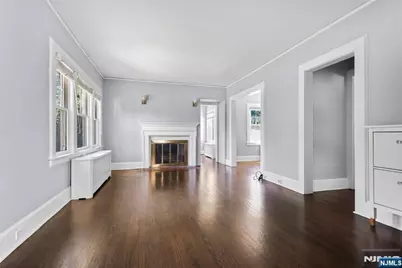 58 S Prospect Street, Verona, NJ 07044 - Photo 9