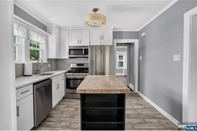 58 S Prospect Street, Verona, NJ 07044 - Photo 5