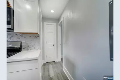 351 Railroad Avenue 2 #2, Hackensack, NJ 07601 - Photo 9