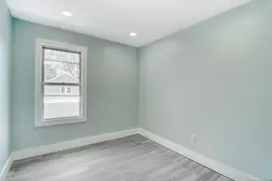 351 Railroad Ave 2, Hackensack, NJ 07601 - Photo 5