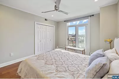208 Shearwater Court 15 #15, Jersey City, NJ 07305 - Photo 31