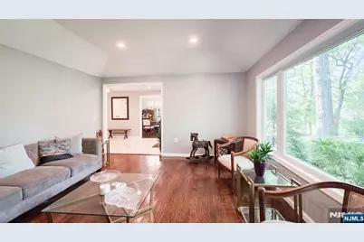 240 E Clinton Avenue, Tenafly, NJ 07670 - Photo 19