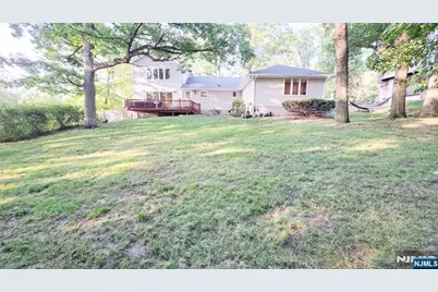 240 E Clinton Avenue, Tenafly, NJ 07670 - Photo 43