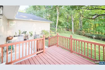 240 E Clinton Avenue, Tenafly, NJ 07670 - Photo 43