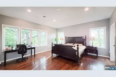 240 E Clinton Avenue, Tenafly, NJ 07670 - Photo 21