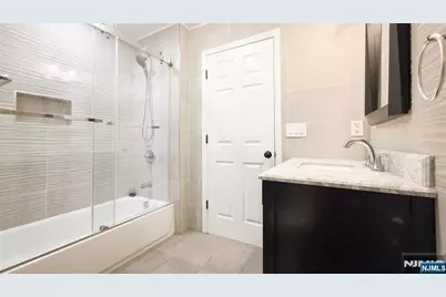 240 E Clinton Avenue, Tenafly, NJ 07670 - Photo 31