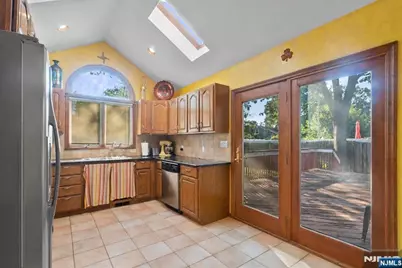 0-150 Tunbridge Road, Fair Lawn, NJ 07410 - Photo 11