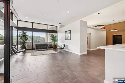 2 Executive Drive 601 #601, Fort Lee, NJ 07024 - Photo 3