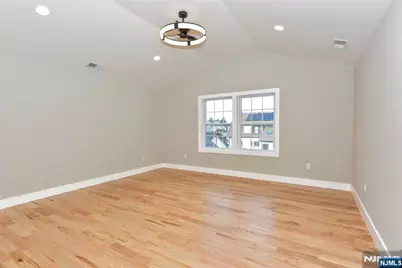311 Harrison Avenue, Hasbrouck Heights, NJ 07604 - Photo 29