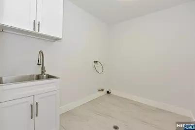 311 Harrison Avenue, Hasbrouck Heights, NJ 07604 - Photo 37