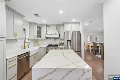 12 Parker Place, Upper Saddle River, NJ 07458 - Photo 7