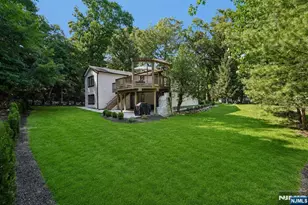 12 Parker Pl, Upper Saddle River, NJ 07458 - Photo 27