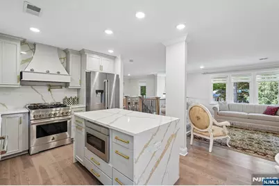 12 Parker Place, Upper Saddle River, NJ 07458 - Photo 9