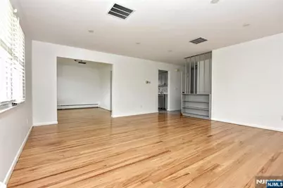 398 Mayer Court 2 #2, Ridgefield, NJ 07657 - Photo 7