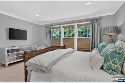 125 Windsor Lane, Ramsey, NJ 07446 - Photo 27