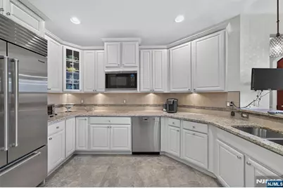 125 Windsor Lane, Ramsey, NJ 07446 - Photo 15