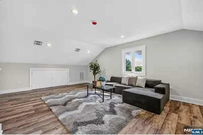 163B Kipp Avenue, Elmwood Park, NJ 07407 - Photo 35