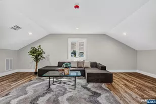 163B Kipp Ave, Elmwood Park, NJ 07407 - Photo 37