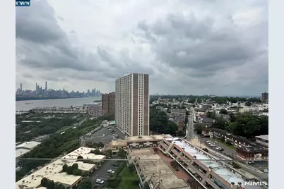 320 Adolphus Avenue 1411 #1411, Cliffside Park, NJ 07010 - Photo 3