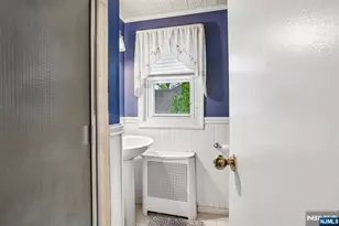 78 Legion Pl, Paramus, NJ 07652 - Photo 11
