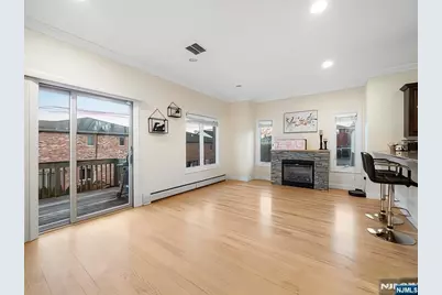 220 Glen Avenue B #B, Palisades Park, NJ 07650 - Photo 7
