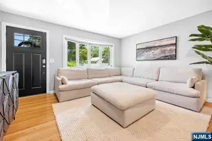 862 Manhattan Ave, Washington Township, NJ 07676 - Photo 5