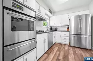 862 Manhattan Ave, Washington Township, NJ 07676 - Photo 11