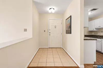 555 Riverside Avenue 9 #9, Rutherford, NJ 07070 - Photo 3