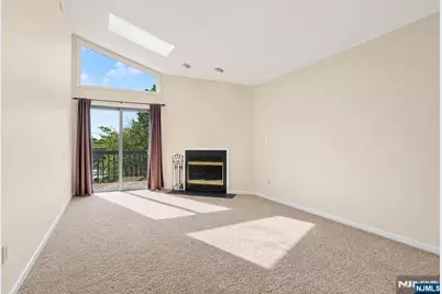 555 Riverside Avenue 9 #9, Rutherford, NJ 07070 - Photo 5