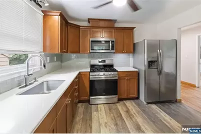 1120 Saint Louis Avenue 2 #2, Hillside, NJ 07205 - Photo 5