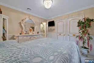 303 76th St, North Bergen, NJ 07047 - Photo 15