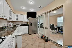303 76th St, North Bergen, NJ 07047 - Photo 29