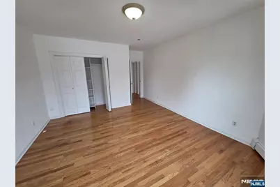 326 Walter Avenue, Hasbrouck Heights, NJ 07604 - Photo 7