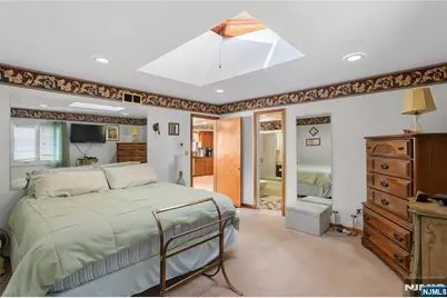 2 Martha Avenue, Elmwood Park, NJ 07407 - Photo 19