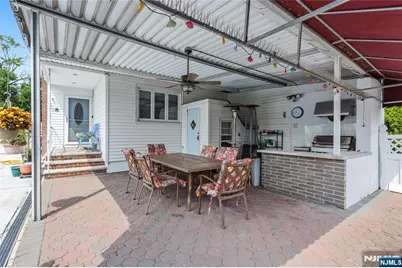 2 Martha Avenue, Elmwood Park, NJ 07407 - Photo 47