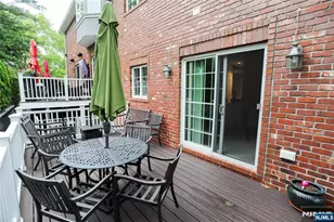 296 Forest Rd, Fort Lee, NJ 07024 - Photo 23