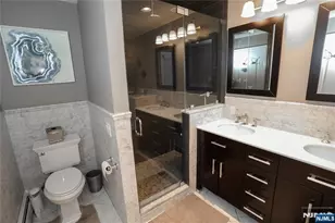 296 Forest Rd, Fort Lee, NJ 07024 - Photo 17