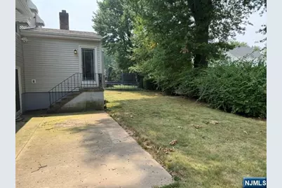1008 Windsor Road, Teaneck Township, NJ 07666 - Photo 21