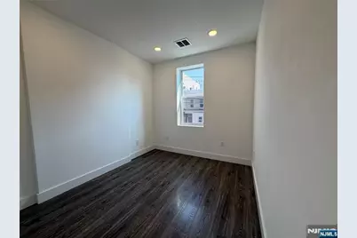 262 Walker Street 2 #2, Fairview, NJ 07022 - Photo 7